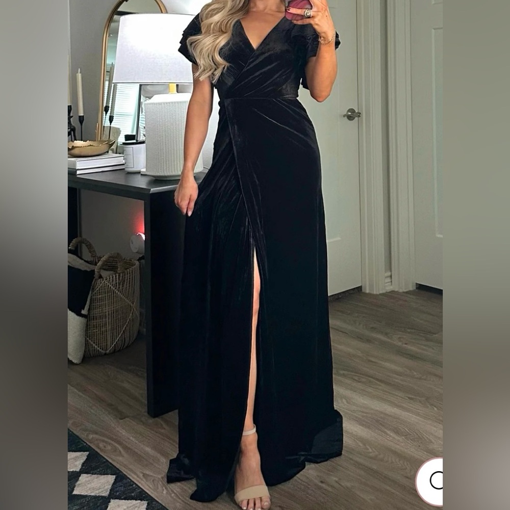 Black Velvet Dress - New Never Worn